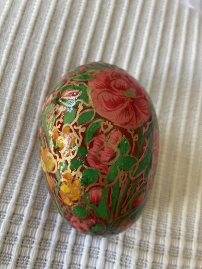 Red Florals Egg