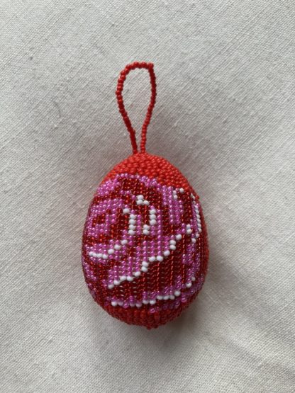 Beaded Mr Lincoln Rose Egg
