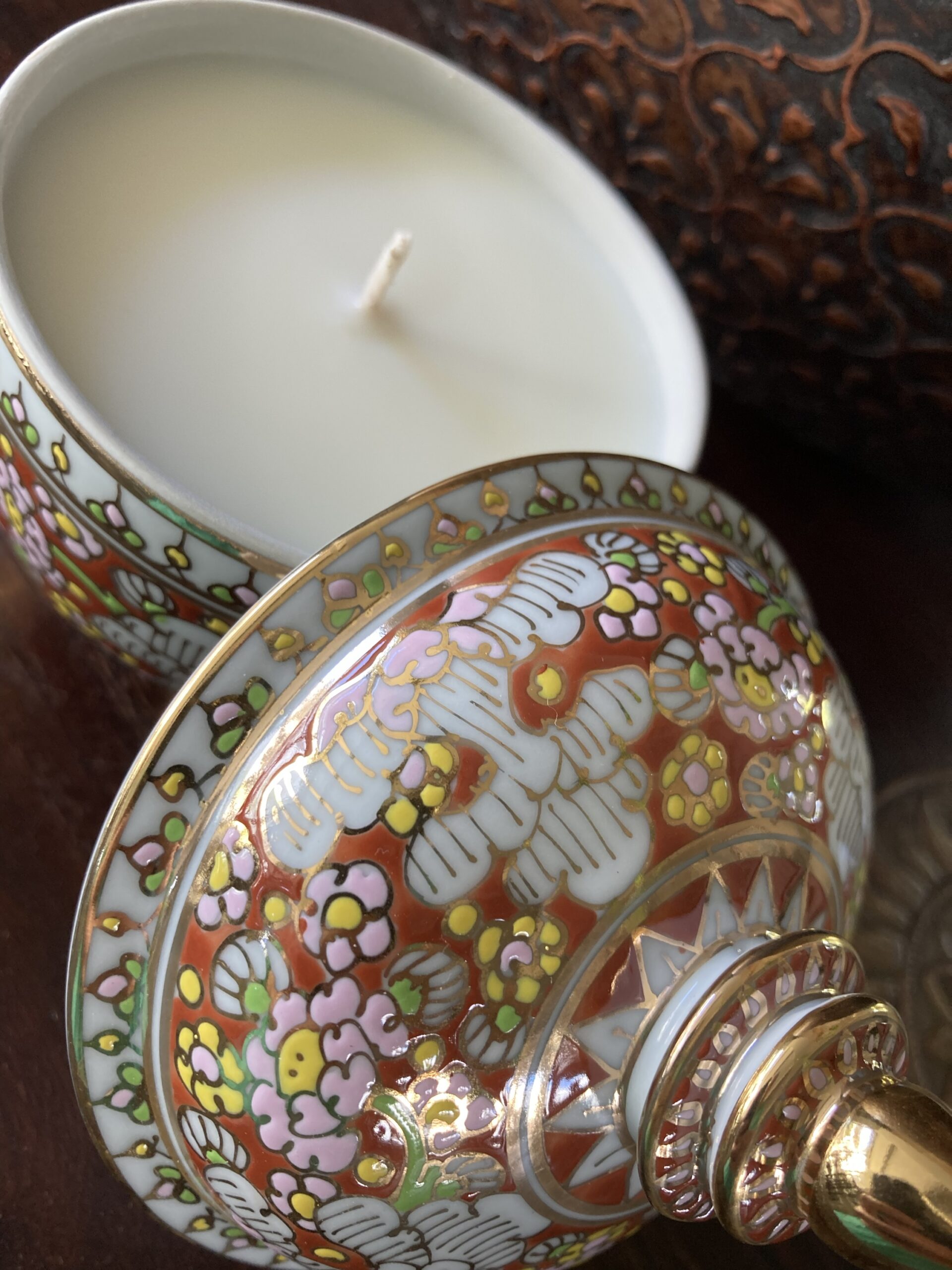 Arabian Oud Ceramic Pot - Image 2