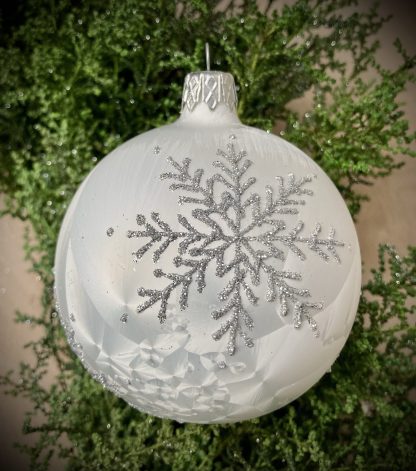 Snowflake Feather White
