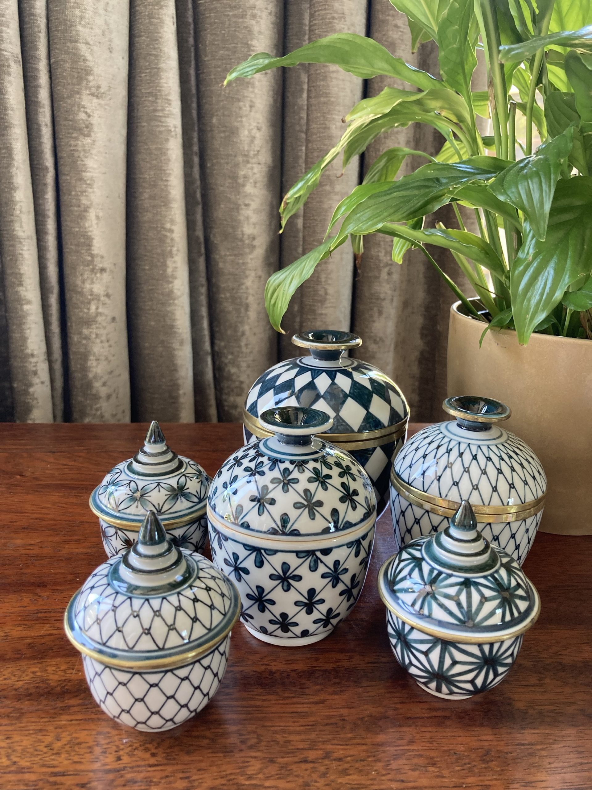 African Sunsets Ceramic Pot - Image 3