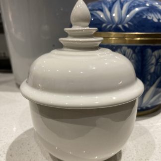 Arabian Oud Ceramic Pot