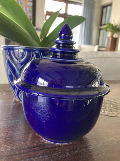 Arabian Oud Ceramic Pot