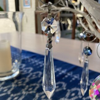 Crystal Clear Point Cut Drop