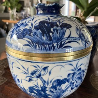 Mexican Tuberosa Ceramic Jar