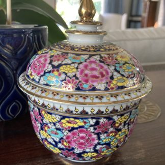 English Garden Ceramic Pot