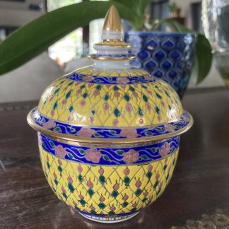 Elgin Views Ceramic Pot