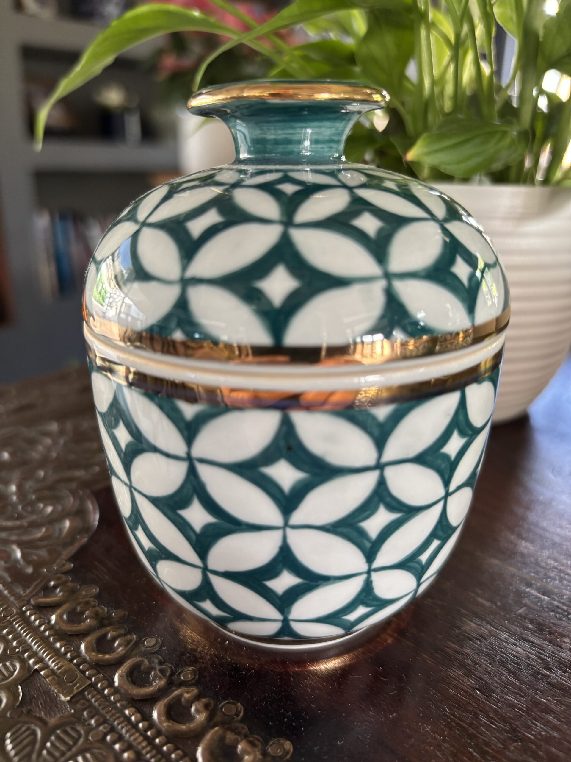 Kashmir Spice Ceramic Jar M